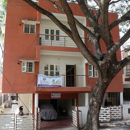 Sampada Homestay Bangalore Bagian luar foto