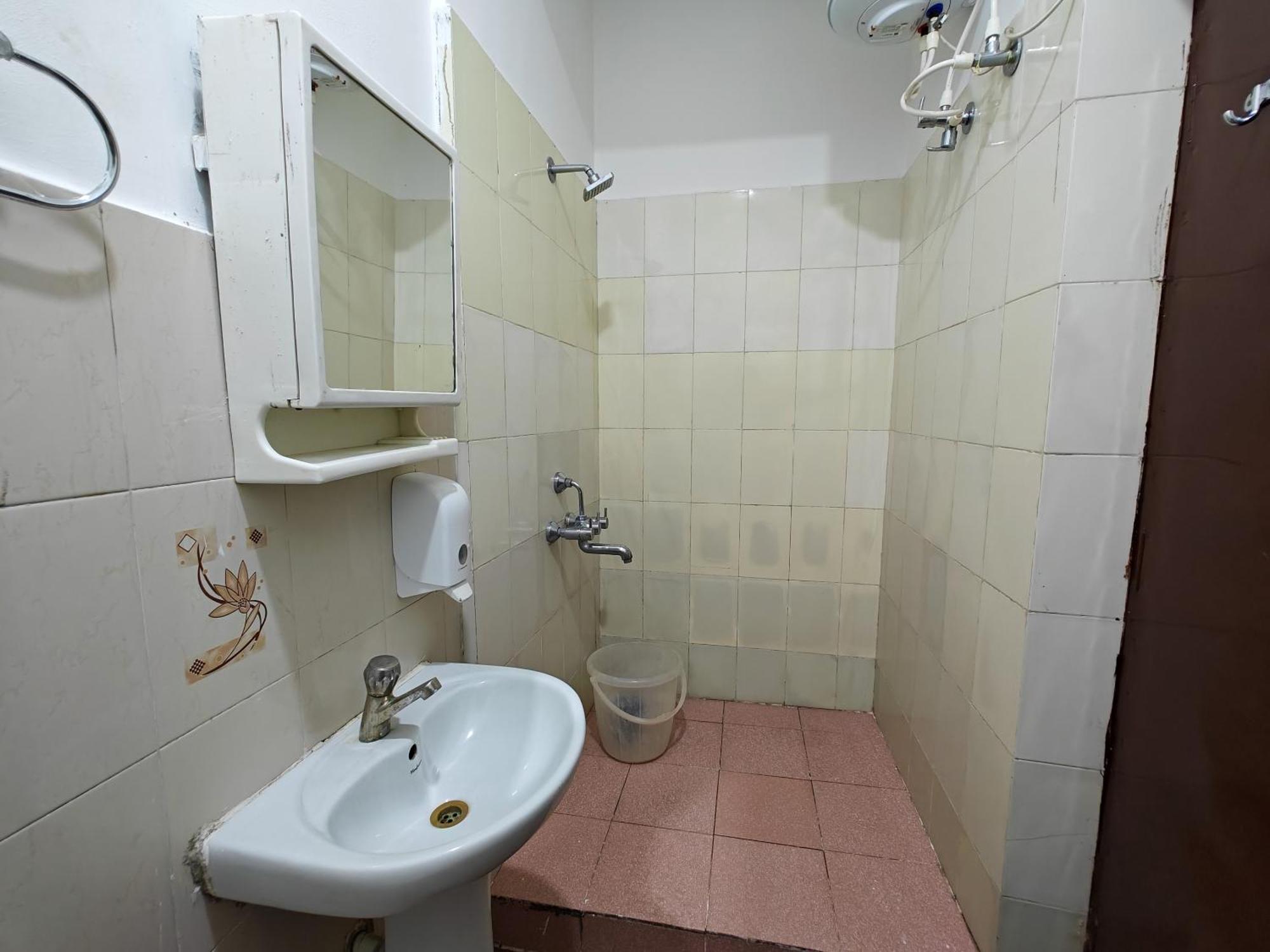 Sampada Homestay Bangalore Bagian luar foto