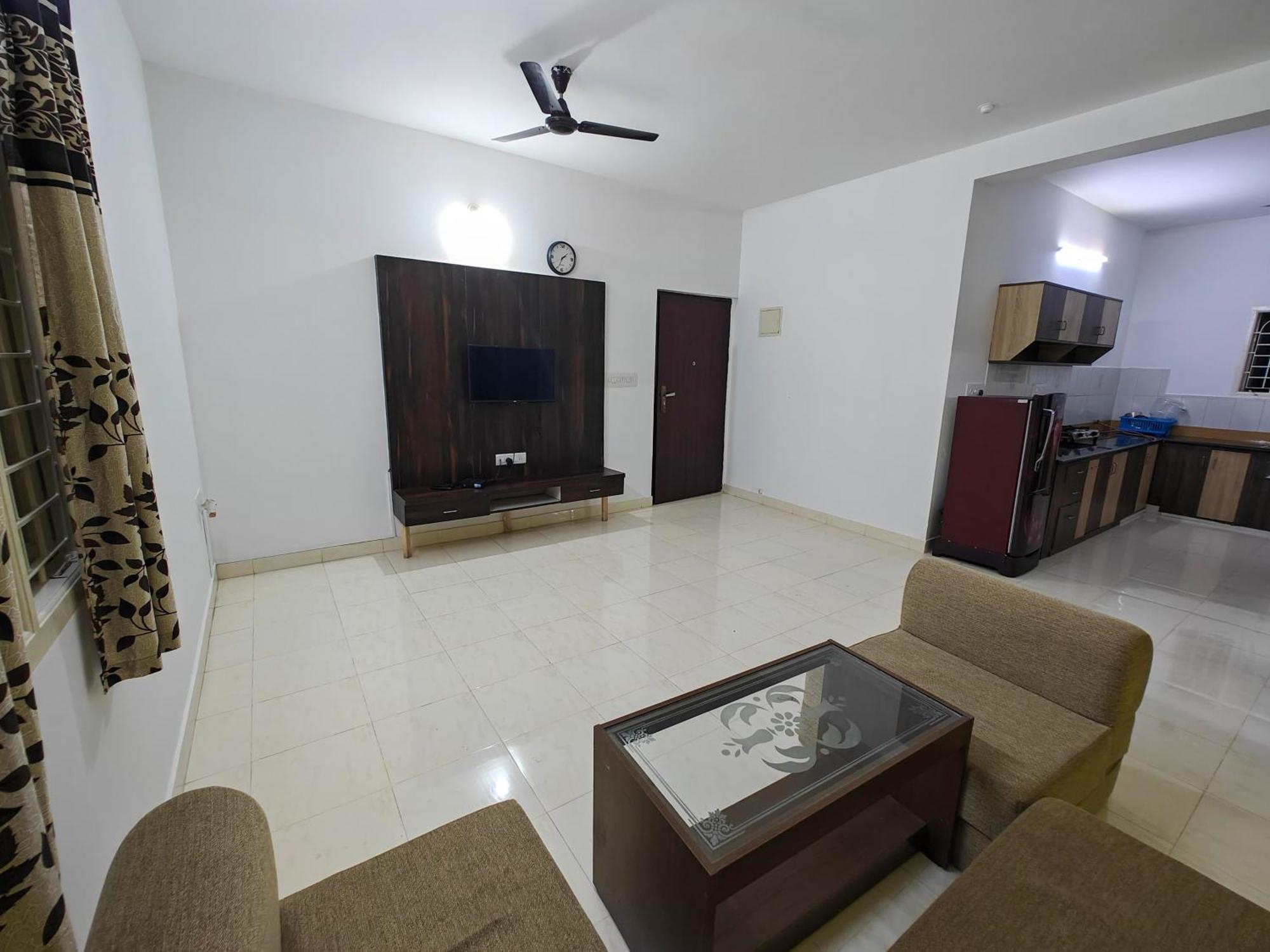 Sampada Homestay Bangalore Bagian luar foto