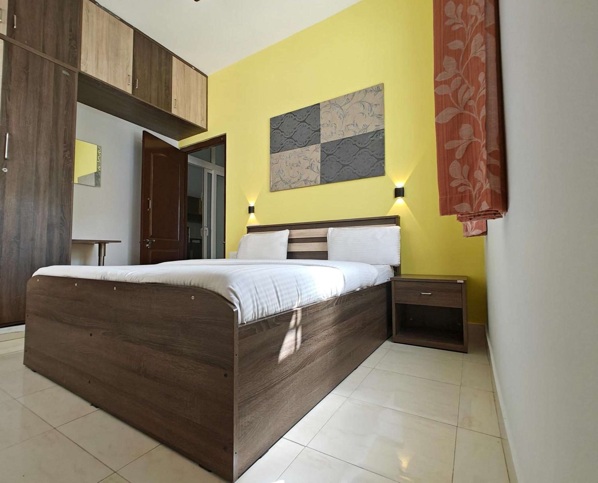 Sampada Homestay Bangalore Bagian luar foto