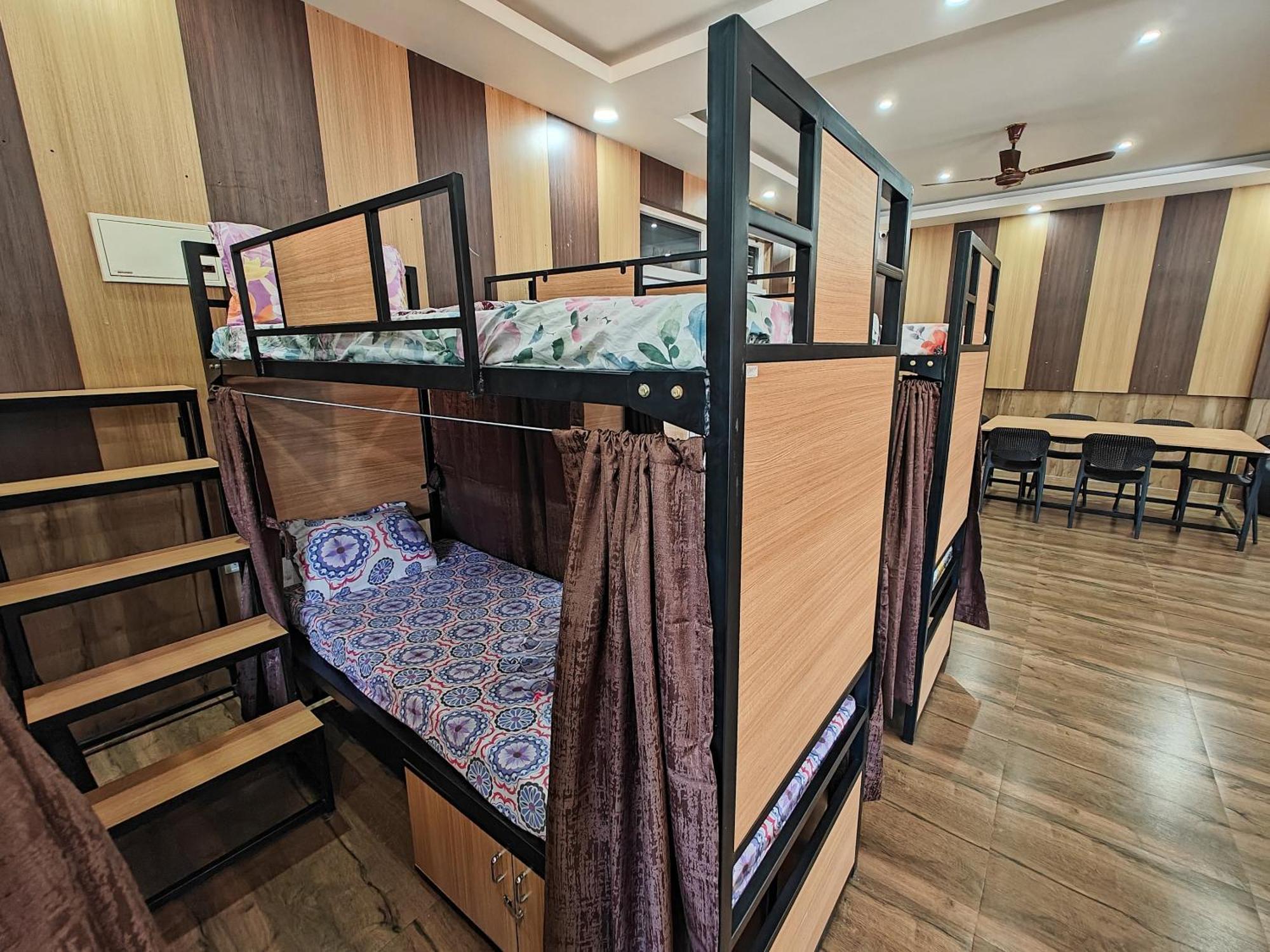 Sampada Homestay Bangalore Bagian luar foto