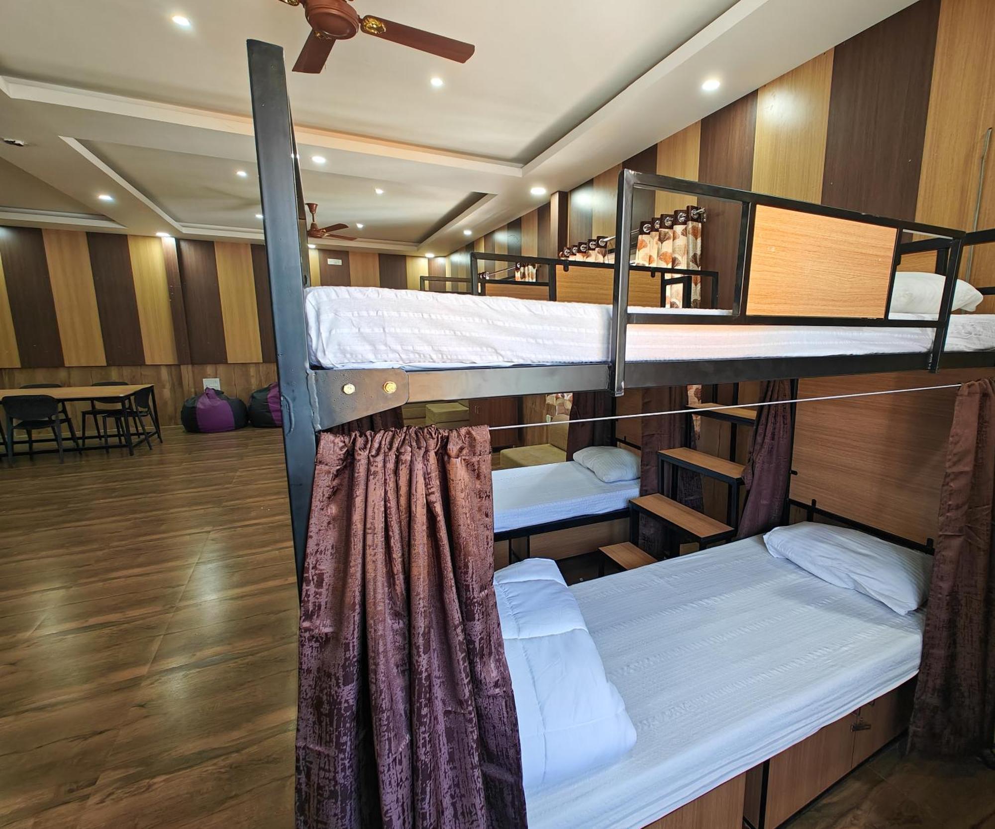 Sampada Homestay Bangalore Bagian luar foto