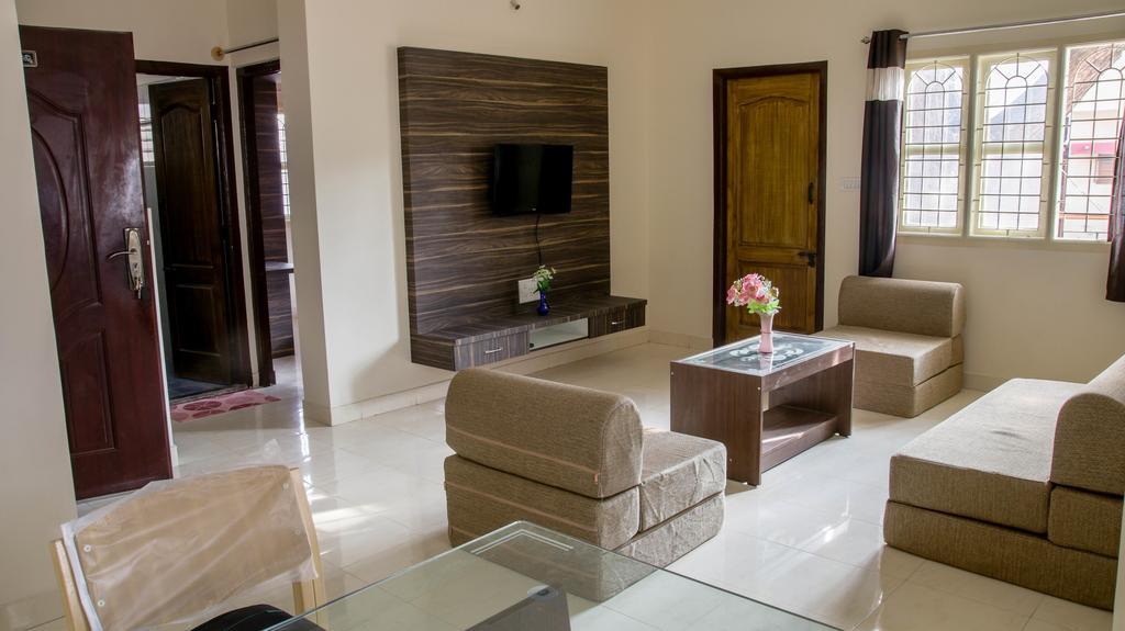 Sampada Homestay Bangalore Bagian luar foto