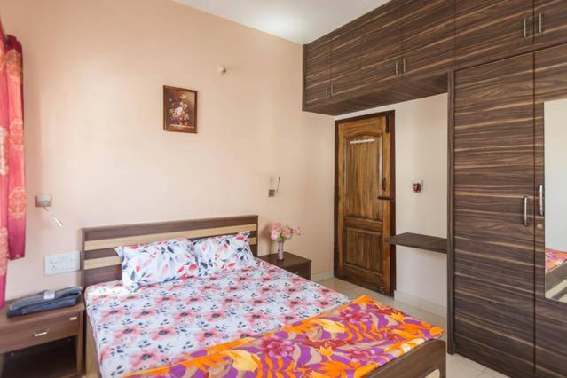 Sampada Homestay Bangalore Bagian luar foto
